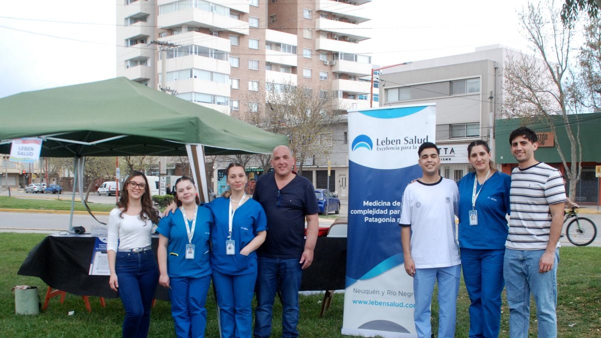 Una tarde para tomarse la presión y aprender RCP en el parque del Complejo Cultural cipoleño