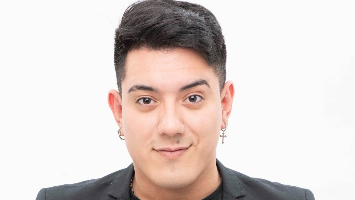 Iván Ramírez se saca la peluca y se anima a cantar con cara de Iván Ramírez