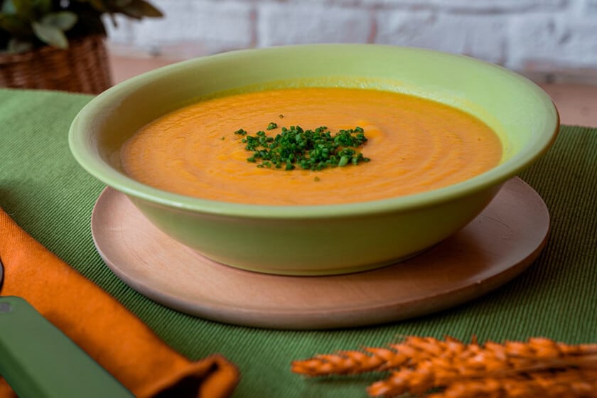 Cómo preparar un puré de calabaza con base de cebolla y puerro: la receta paso a paso