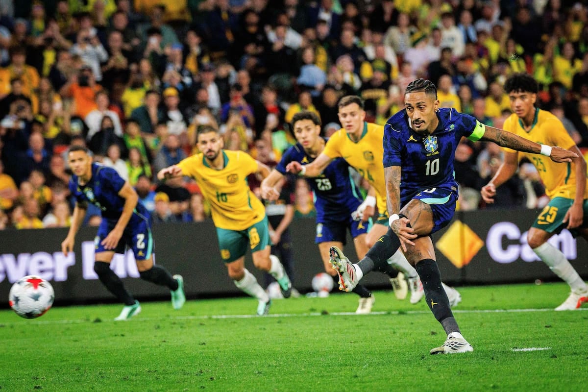 Brasil se despertó en el segundo tiempo y se llevó el triunfo en Brisbane