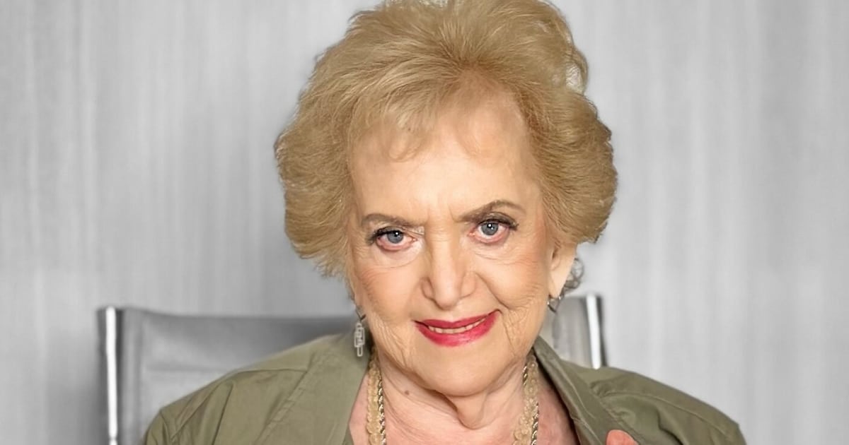 Adiós a la abuela que nunca necesitó permiso para volverse entrañable
