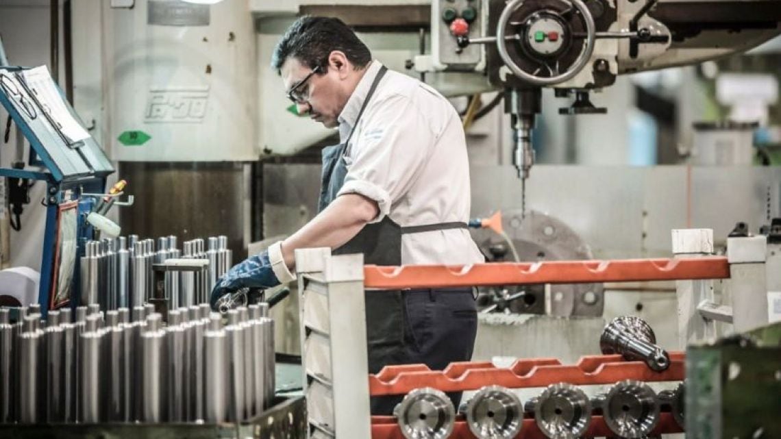 La manufactura acumula 66.262 puestos menos en dos años y solo tres provincias escaparon a la caída