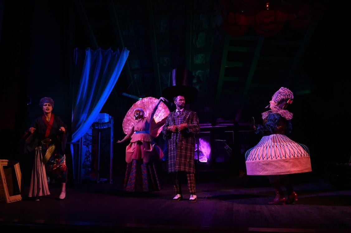 Octubre le queda chico a Diego Peretti: dos estrenos, un teatro y un Shakespeare a la vista
