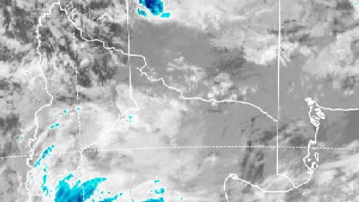 Neuquén bajo agua: rige una alerta amarilla por tormentas y la lluvia no afloja hasta el viernes