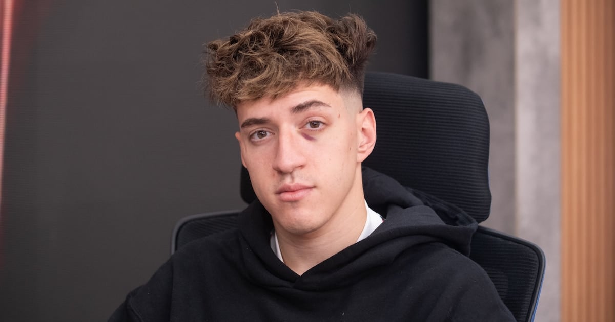 Baulo se anima al living de Tinelli: el pibe del streaming se sienta en la mesa grande