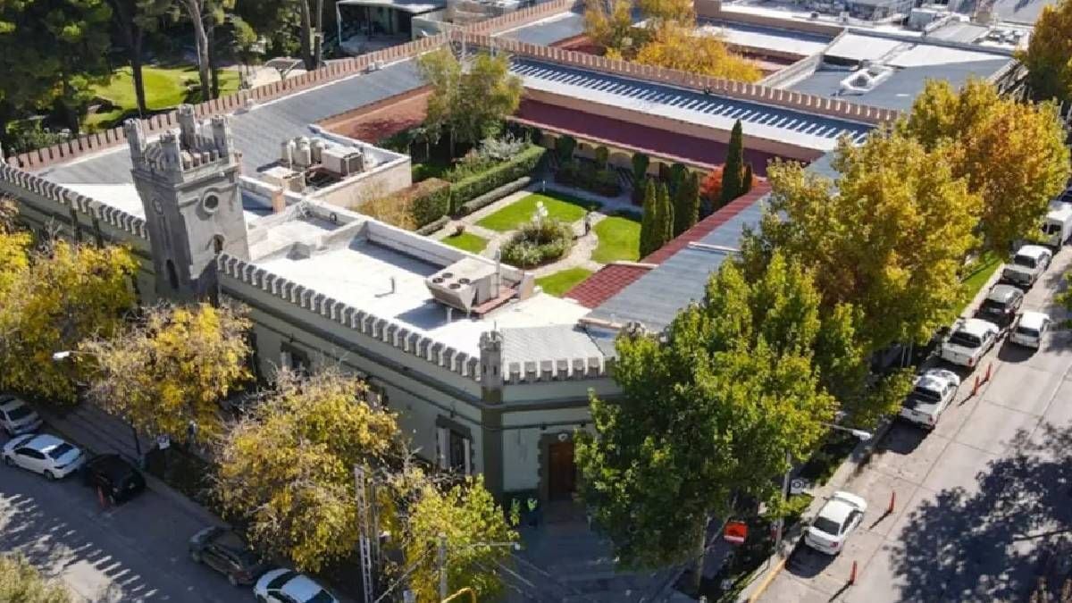 Neuquén aplica un 6,36% de suba a los estatales y suma bonos de fin de año