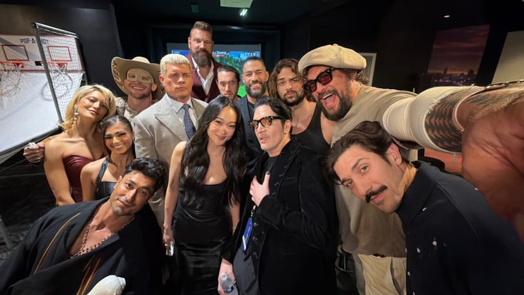 Luchadores en la vidriera: el reparto de Street Fighter se planta y pide el cruce con Mortal Kombat