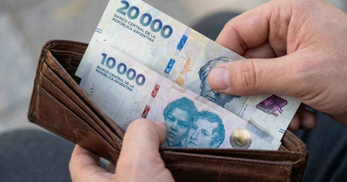 Siete de cada diez argentinos ve la economía en rojo y anticipa un cuadro aún más oscuro