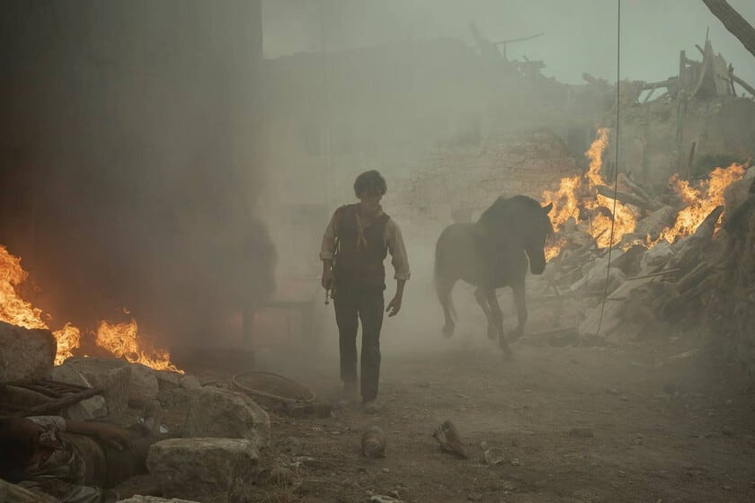 Dos pueblos muertos que el cine revive: cuando la ruina burgalesa se vuelve escenario de la Guerra Civil