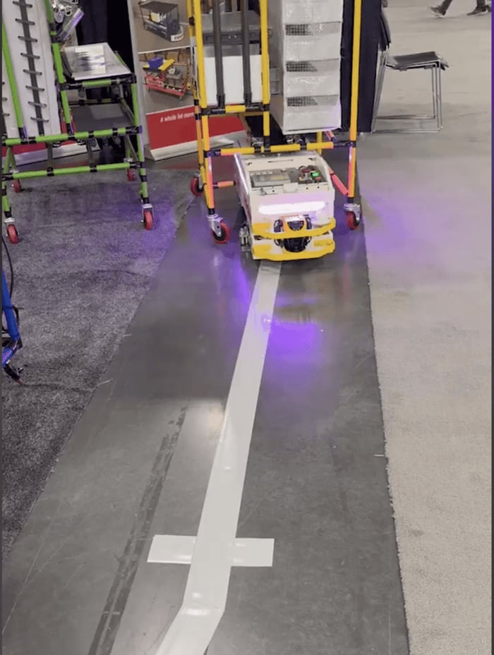 Intel Chopperá Excepción para Operar Robots Extranjeros en Sus Fábricas de Chips